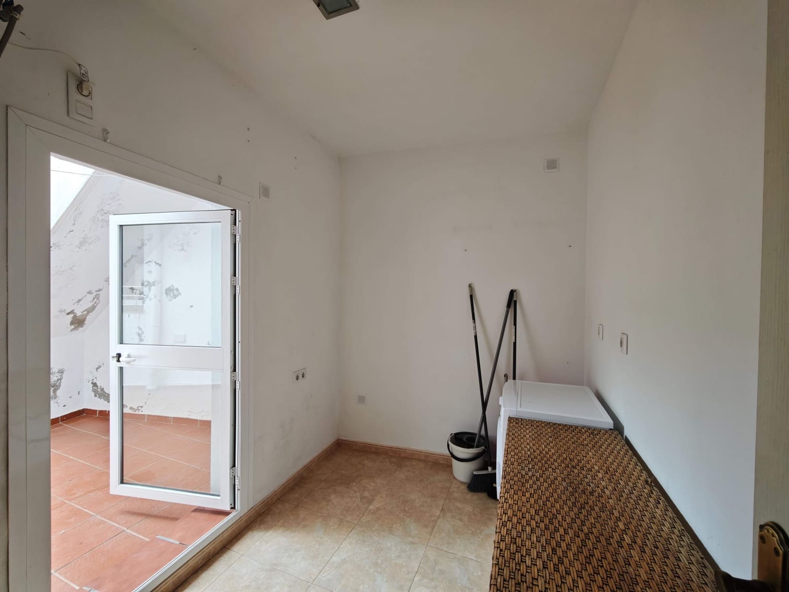 5 quarto Casa em Banda para venda em Los Barrios - 400 000 € (Ref: 10091189)
