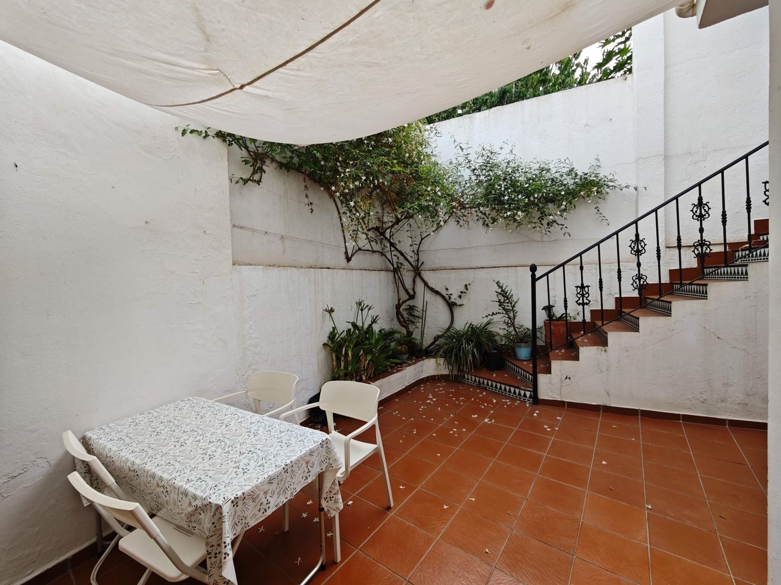 5 quarto Casa em Banda para venda em Los Barrios - 400 000 € (Ref: 10091189)