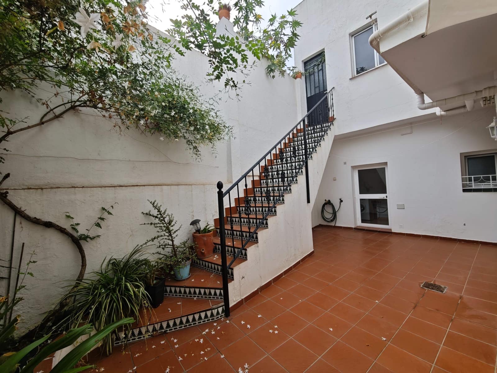 5 quarto Casa em Banda para venda em Los Barrios - 400 000 € (Ref: 10091189)