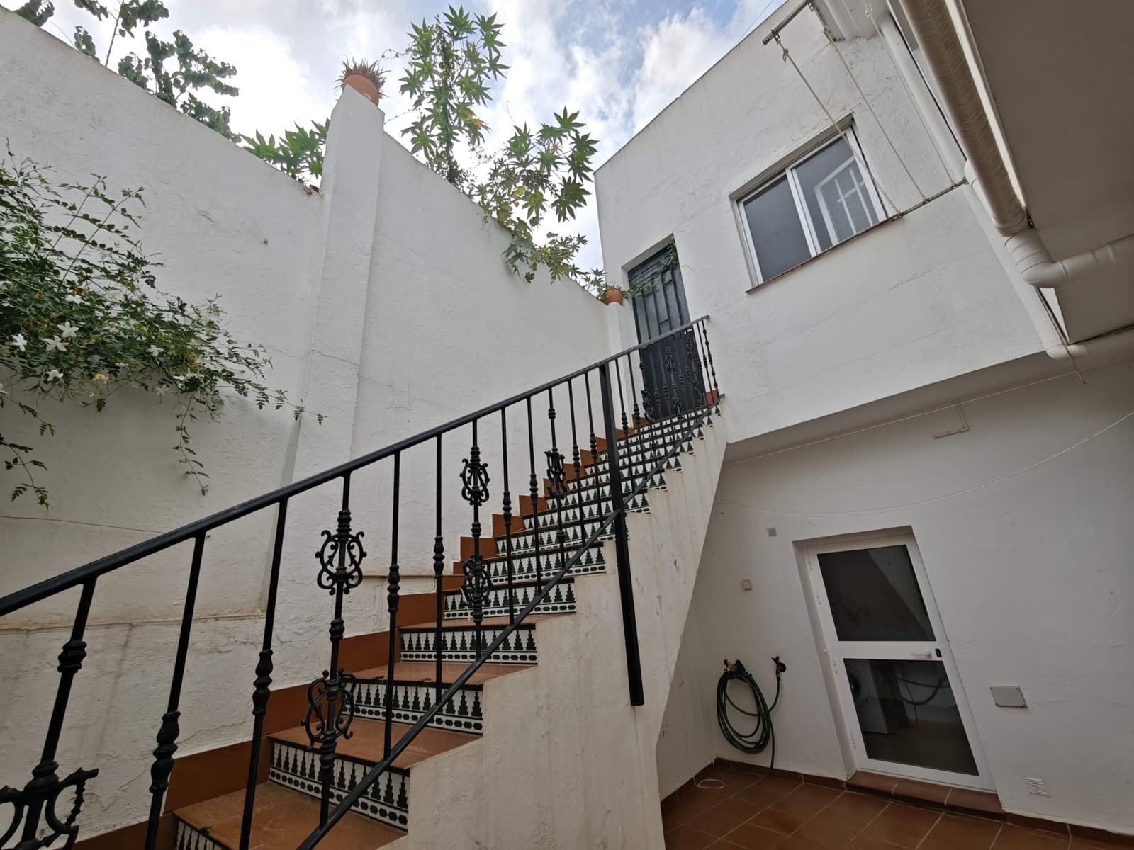 5 quarto Casa em Banda para venda em Los Barrios - 400 000 € (Ref: 10091189)