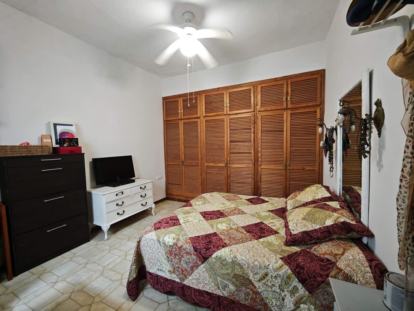 5 quarto Casa em Banda para venda em Los Barrios - 400 000 € (Ref: 10091189)
