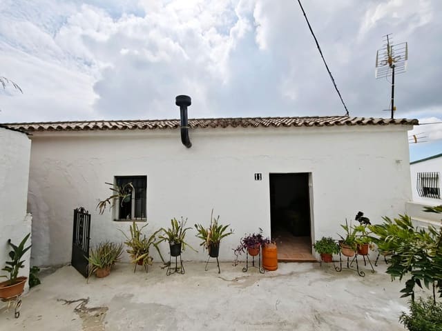 2 makuuhuone Maalaistalo myytävänä paikassa Algeciras mukana 
autotalli - 224 000 € (Ref: 10097368)