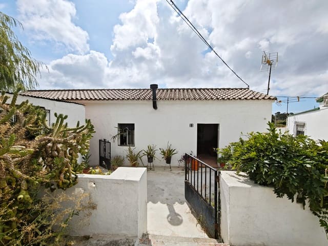 2 makuuhuone Maalaistalo myytävänä paikassa Algeciras mukana 
autotalli - 224 000 € (Ref: 10097368)
