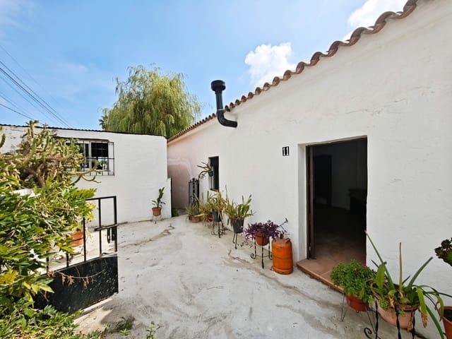 2 makuuhuone Maalaistalo myytävänä paikassa Algeciras mukana 
autotalli - 224 000 € (Ref: 10097368)