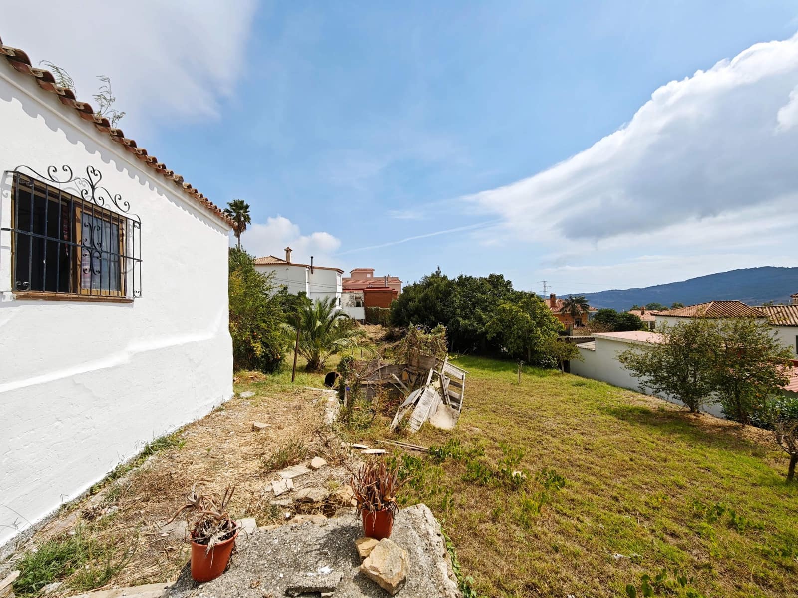 2 makuuhuone Maalaistalo myytävänä paikassa Algeciras mukana 
autotalli - 224 000 € (Ref: 10097368)