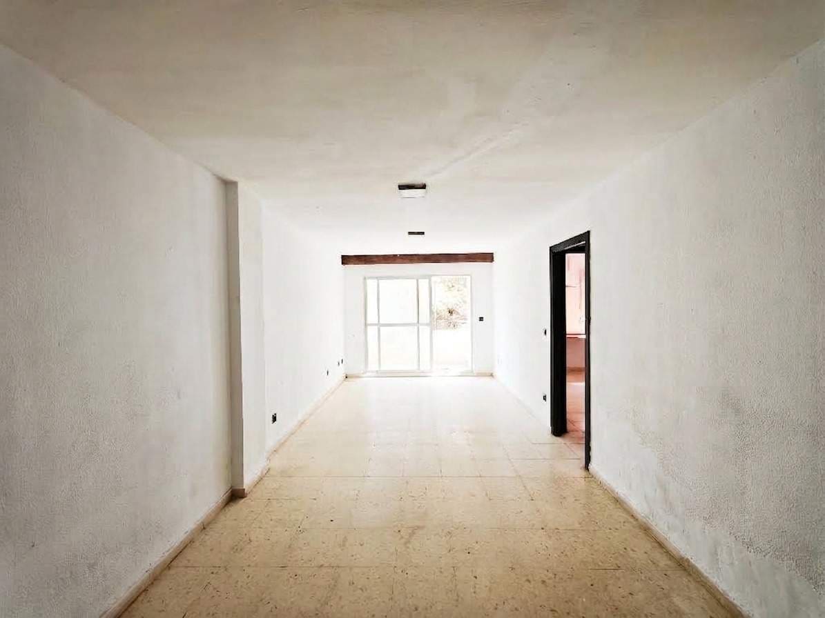 3 makuuhuone Asunto myytävänä paikassa Algeciras - 155 000 € (Ref: 10099490)