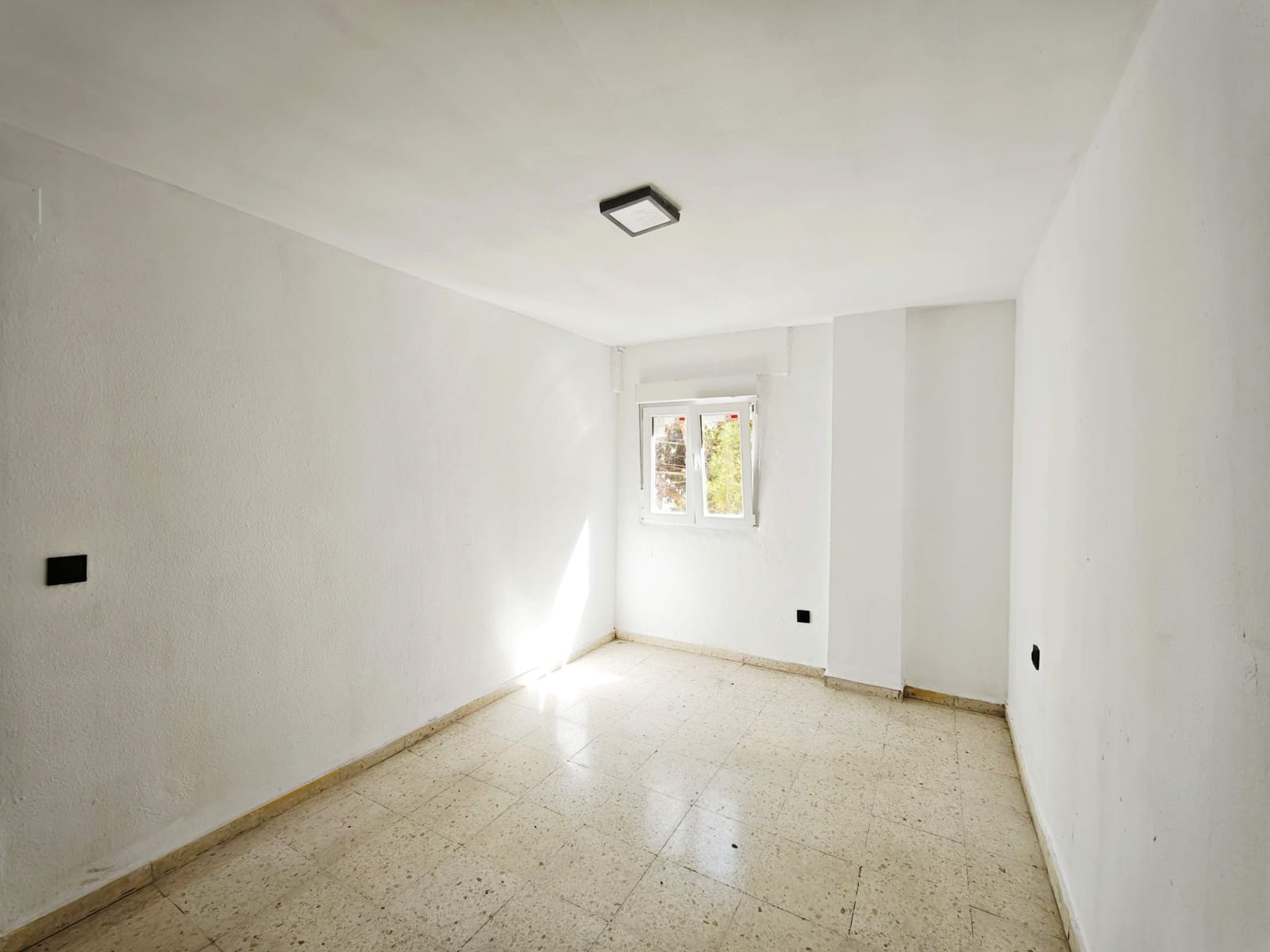 3 makuuhuone Asunto myytävänä paikassa Algeciras - 155 000 € (Ref: 10099490)