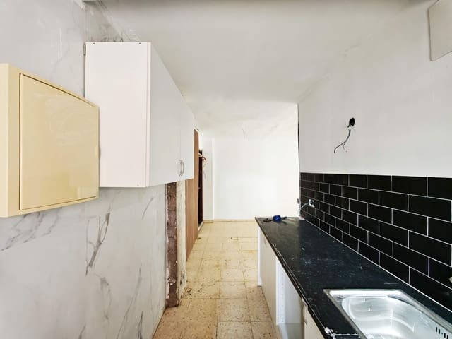 3 makuuhuone Asunto myytävänä paikassa Algeciras - 155 000 € (Ref: 10099490)