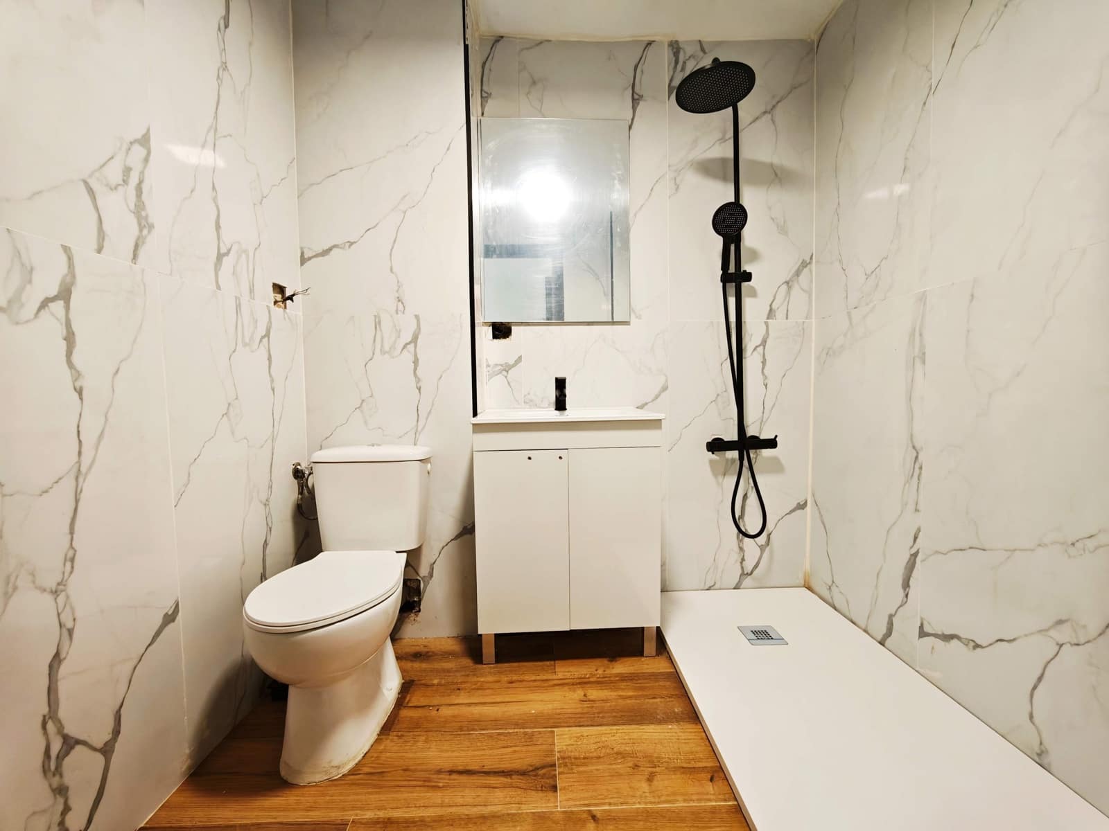 3 makuuhuone Asunto myytävänä paikassa Algeciras - 155 000 € (Ref: 10099490)