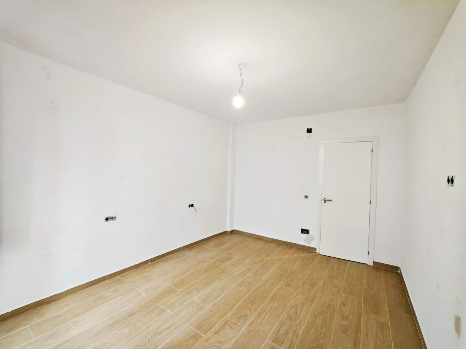 2 makuuhuone Asunto myytävänä paikassa Algeciras - 127 000 € (Ref: 10100241)