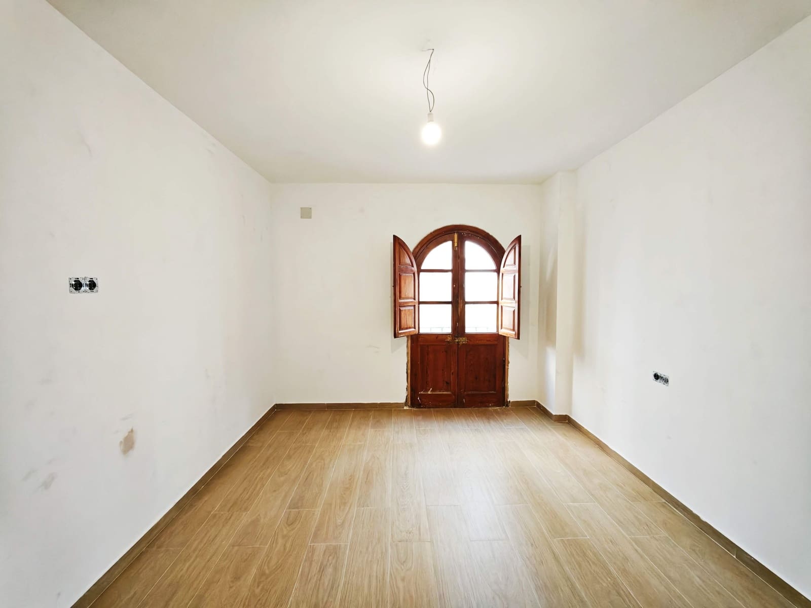 2 makuuhuone Asunto myytävänä paikassa Algeciras - 127 000 € (Ref: 10100241)