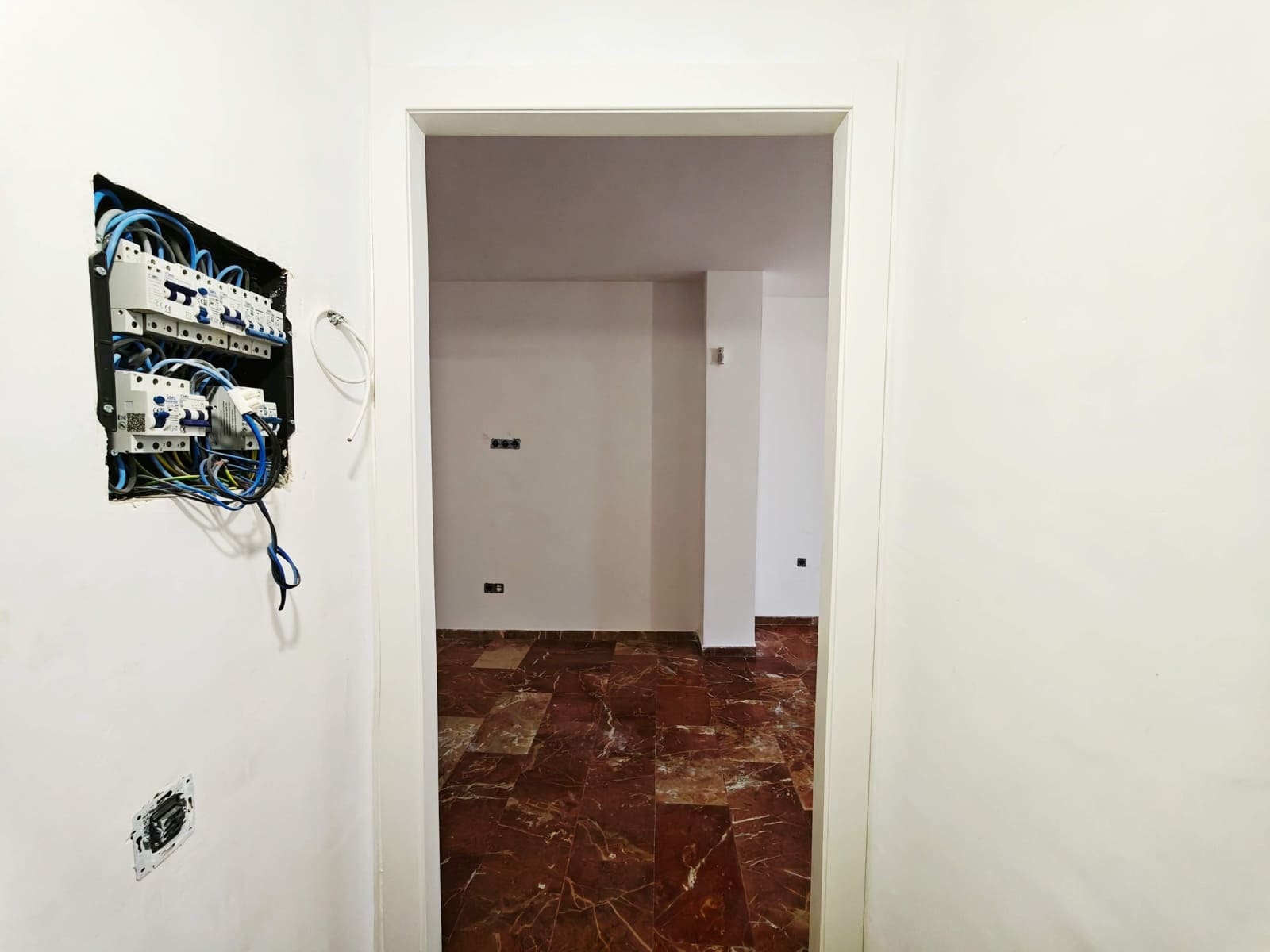 2 makuuhuone Asunto myytävänä paikassa Algeciras - 127 000 € (Ref: 10100241)