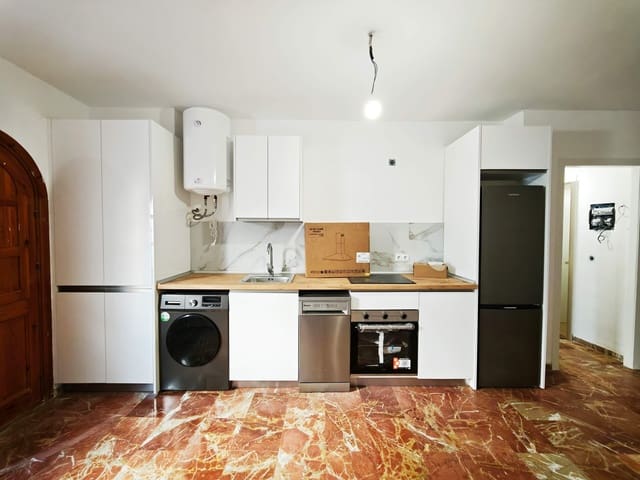 2 chambre Appartement à vendre à Algeciras - 127 000 € (Ref: 10100241)