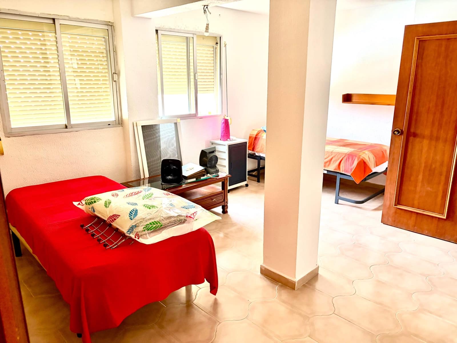 5 quarto Apartamento para venda em La Linea de la Concepcion - 355 000 € (Ref: 10100242)