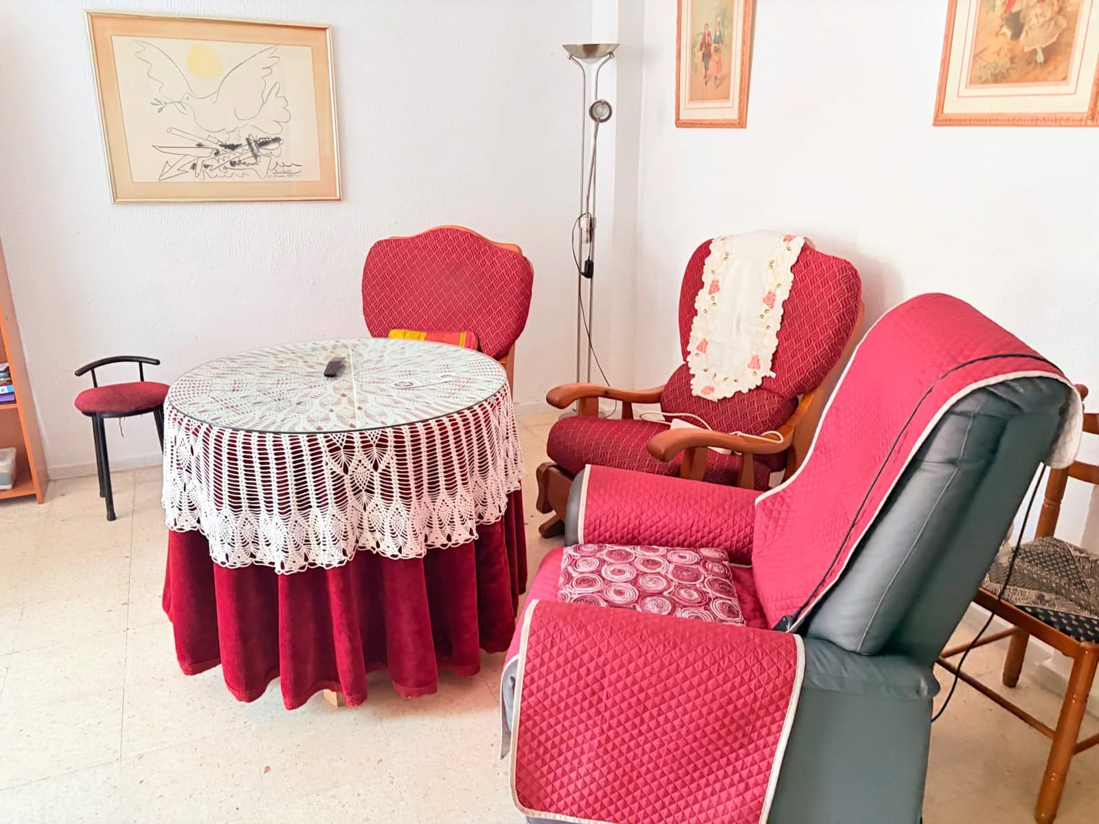5 quarto Apartamento para venda em La Linea de la Concepcion - 355 000 € (Ref: 10100242)