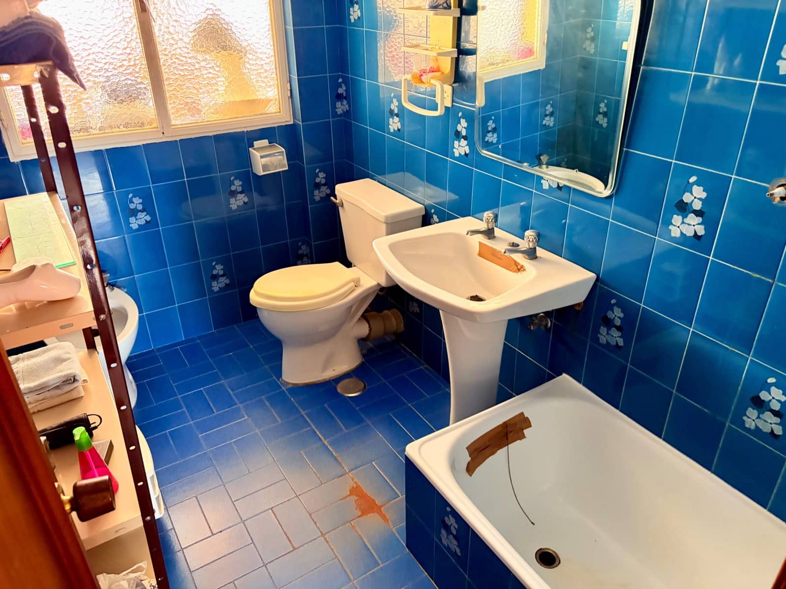 5 quarto Apartamento para venda em La Linea de la Concepcion - 355 000 € (Ref: 10100242)