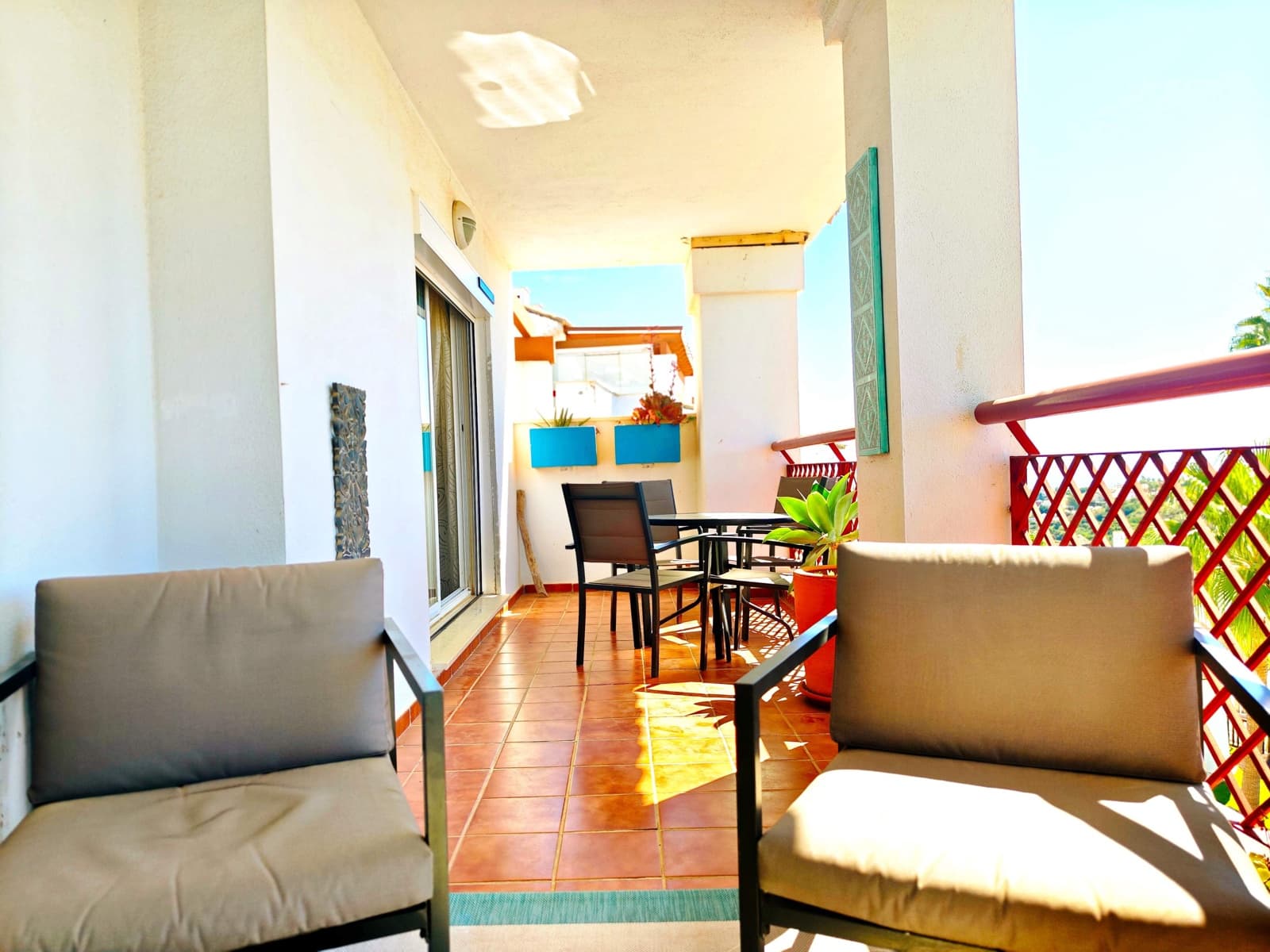 Apartamento de 3 habitaciones en La Alcaidesa en venta con piscina garaje - 377.000 € (Ref: 10108781)