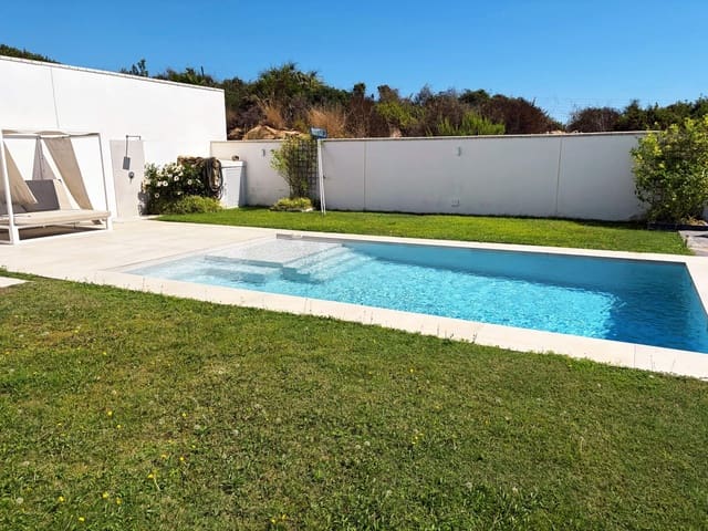 3 bedroom Villa for rent in La Línea de la Concepción with pool garage - € 2,200 (Ref: 10108782)