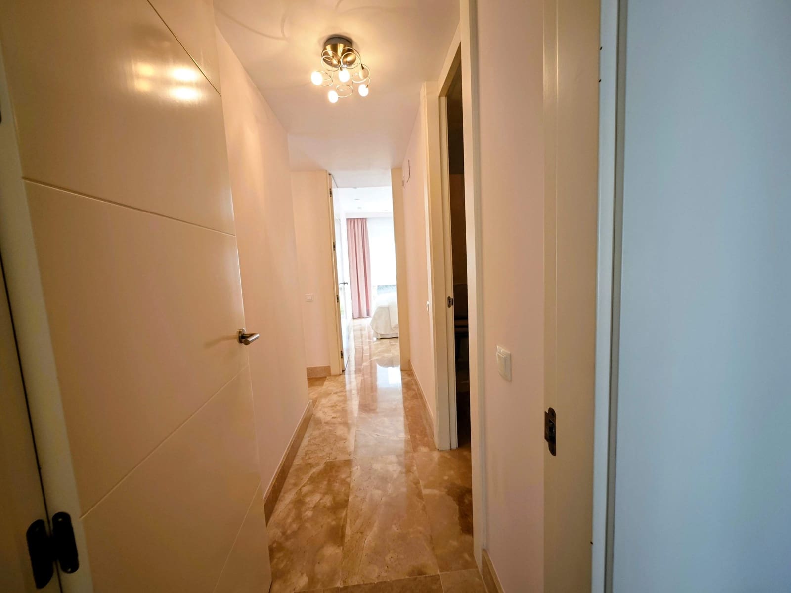 3 sovrum Lägenhet till salu i Manilva med pool garage - 398 000 € (Ref: 10111218)