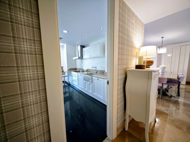 3 sovrum Lägenhet till salu i Manilva med pool garage - 398 000 € (Ref: 10111218)