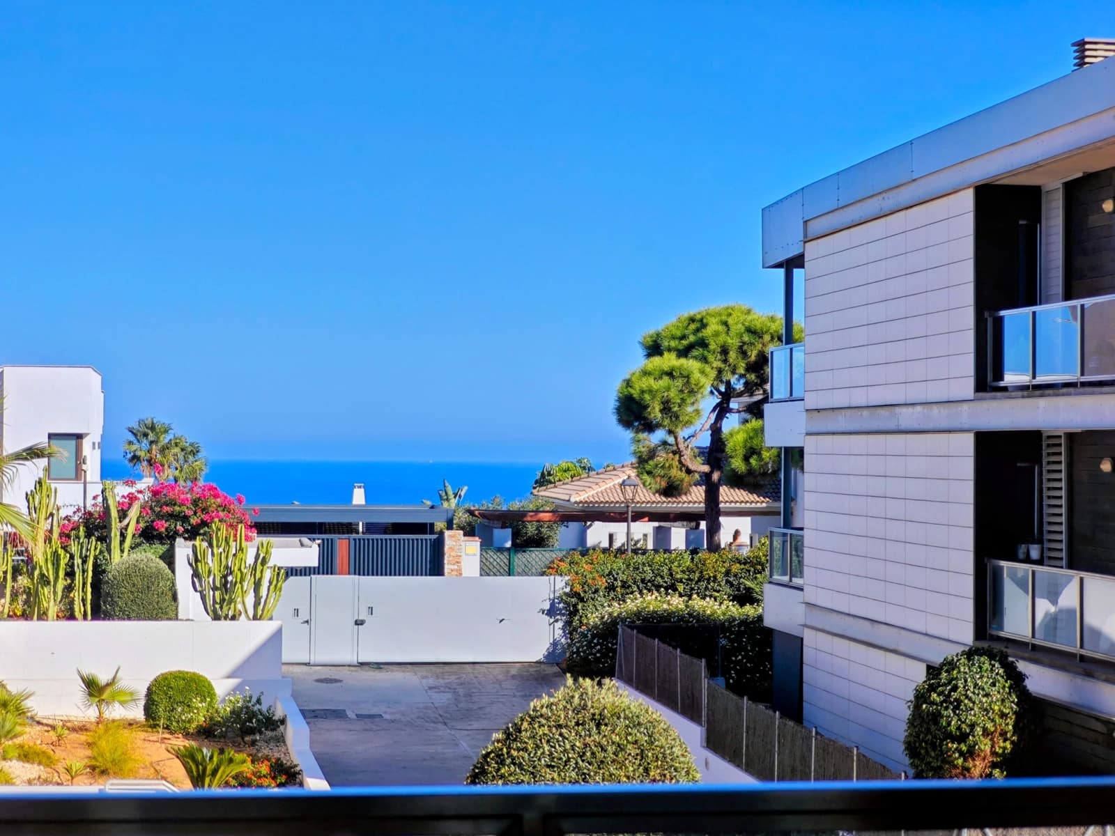 3 sovrum Lägenhet till salu i Manilva med pool garage - 398 000 € (Ref: 10111218)