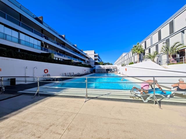 3 sovrum Lägenhet till salu i Manilva med pool garage - 398 000 € (Ref: 10111218)