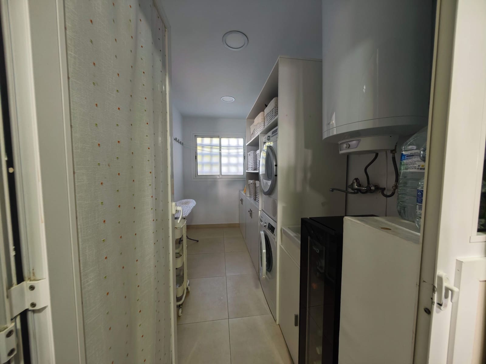 5 bedroom Terraced Villa for rent in La Alcaidesa with pool garage - € 2,200 (Ref: 10111782)