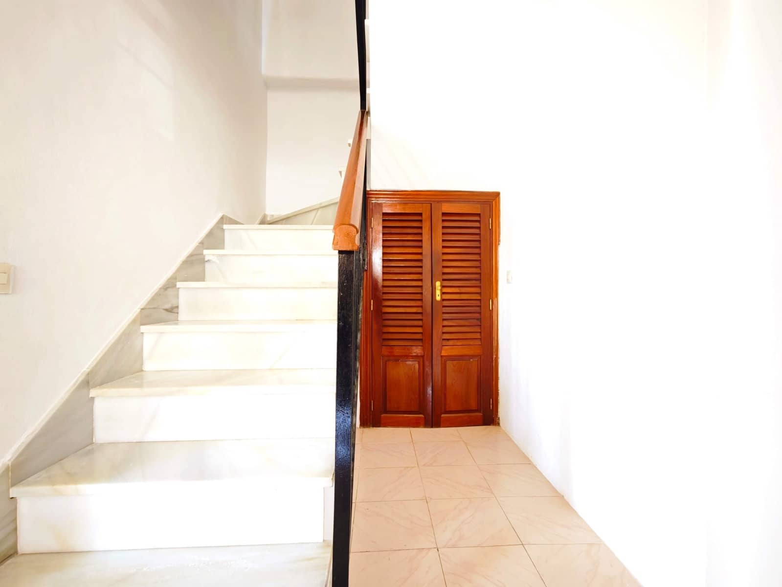 3 bedroom Villa for sale in Jimena de la Frontera with pool - € 269,000 (Ref: 10111783)