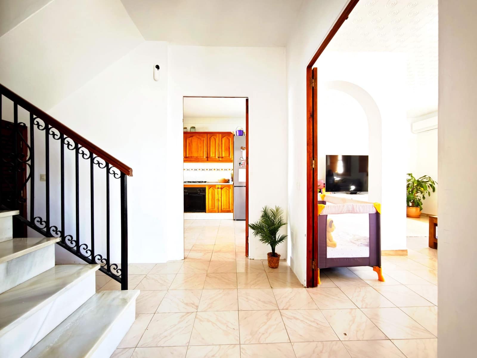 3 bedroom Villa for sale in Jimena de la Frontera with pool - € 269,000 (Ref: 10111783)