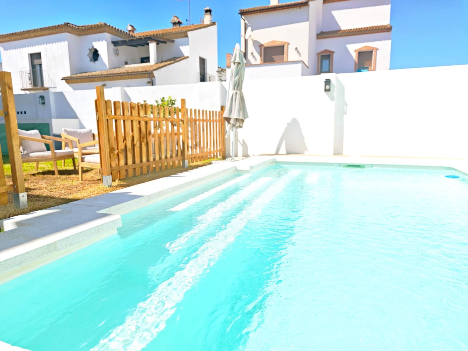 3 bedroom Villa for sale in Jimena de la Frontera with pool - € 269,000 (Ref: 10111783)