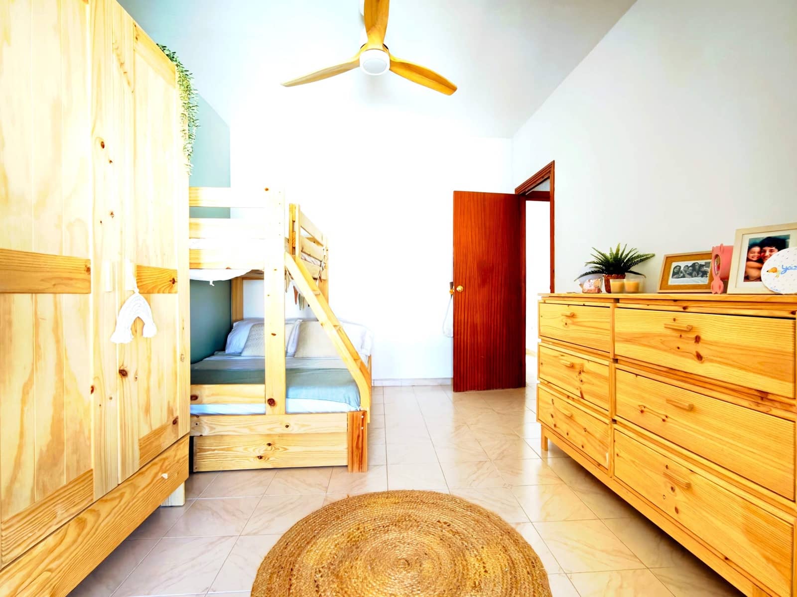 3 bedroom Villa for sale in Jimena de la Frontera with pool - € 269,000 (Ref: 10111783)