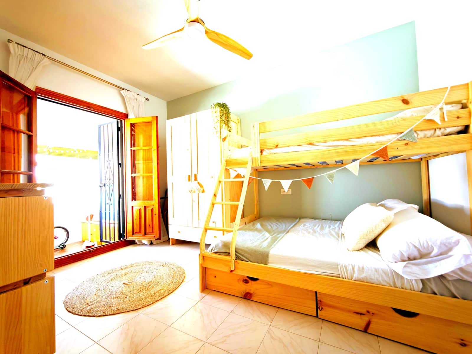 3 bedroom Villa for sale in Jimena de la Frontera with pool - € 269,000 (Ref: 10111783)
