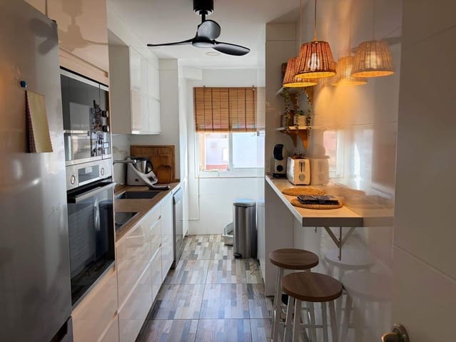3 camera da letto Appartamento in vendita in La Línea de la Concepción con garage - 200.000 € (Rif: 10118567)