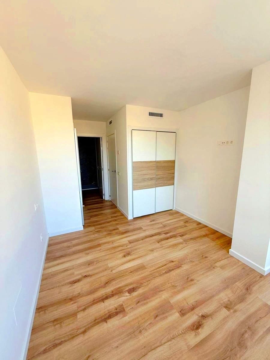 3 soveværelse Lejlighed til salg i Estepona med garage - € 725.000 (Ref: 10121128)