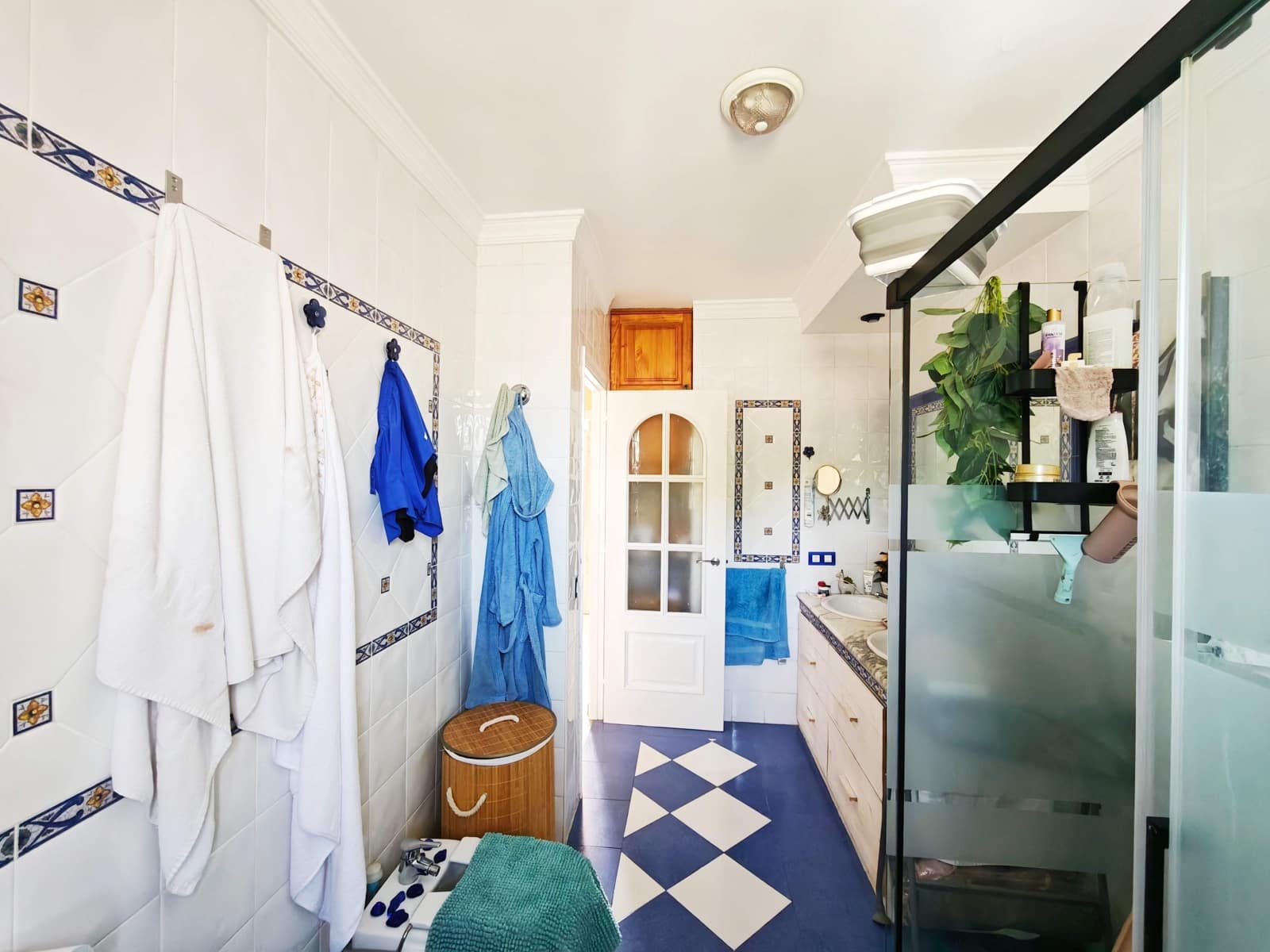 3 bedroom Terraced Villa for sale in Algeciras with garage - € 280,000 (Ref: 10131012)