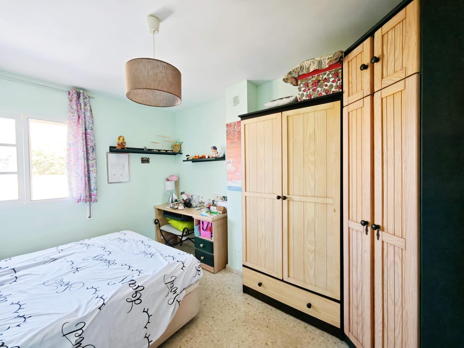 3 bedroom Terraced Villa for sale in Algeciras with garage - € 280,000 (Ref: 10131012)