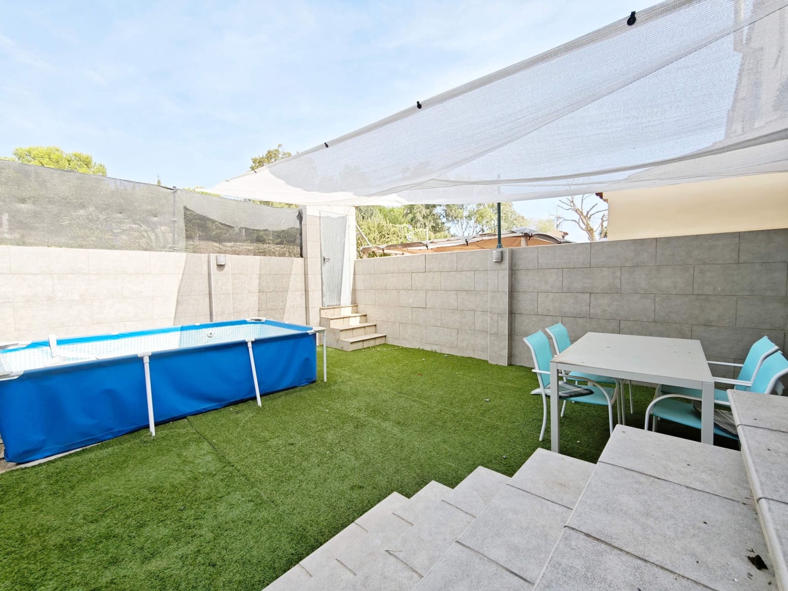 3 bedroom Terraced Villa for sale in Algeciras with garage - € 280,000 (Ref: 10131012)