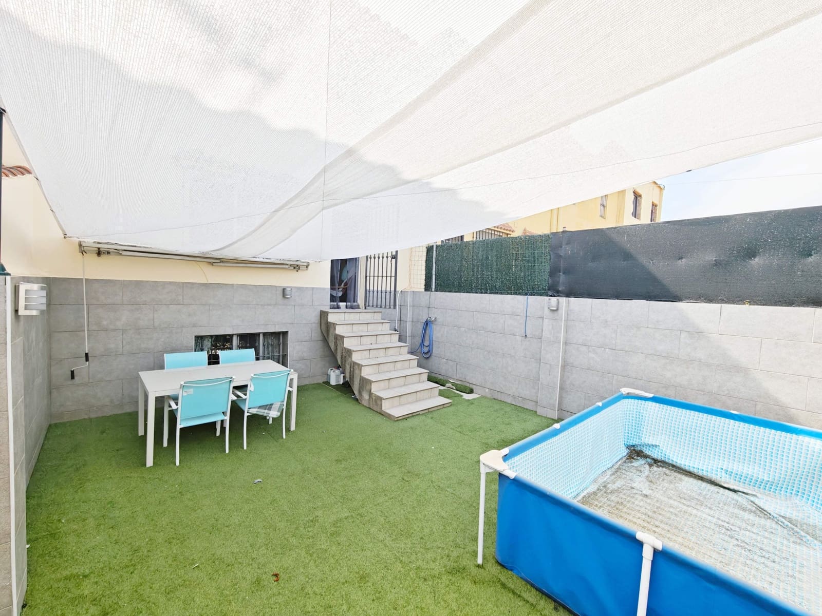 3 bedroom Terraced Villa for sale in Algeciras with garage - € 280,000 (Ref: 10131012)