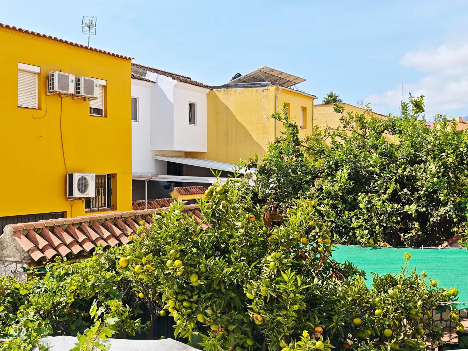 3 bedroom Terraced Villa for sale in Algeciras with garage - € 280,000 (Ref: 10131012)