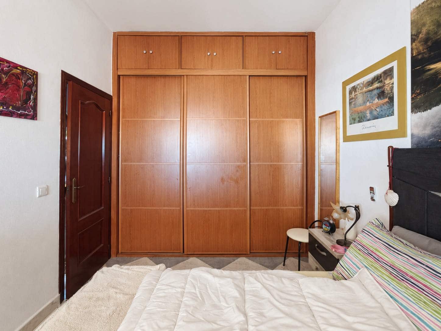 2 bedroom Penthouse for sale in Cadiz city - € 350,000 (Ref: 10131015)
