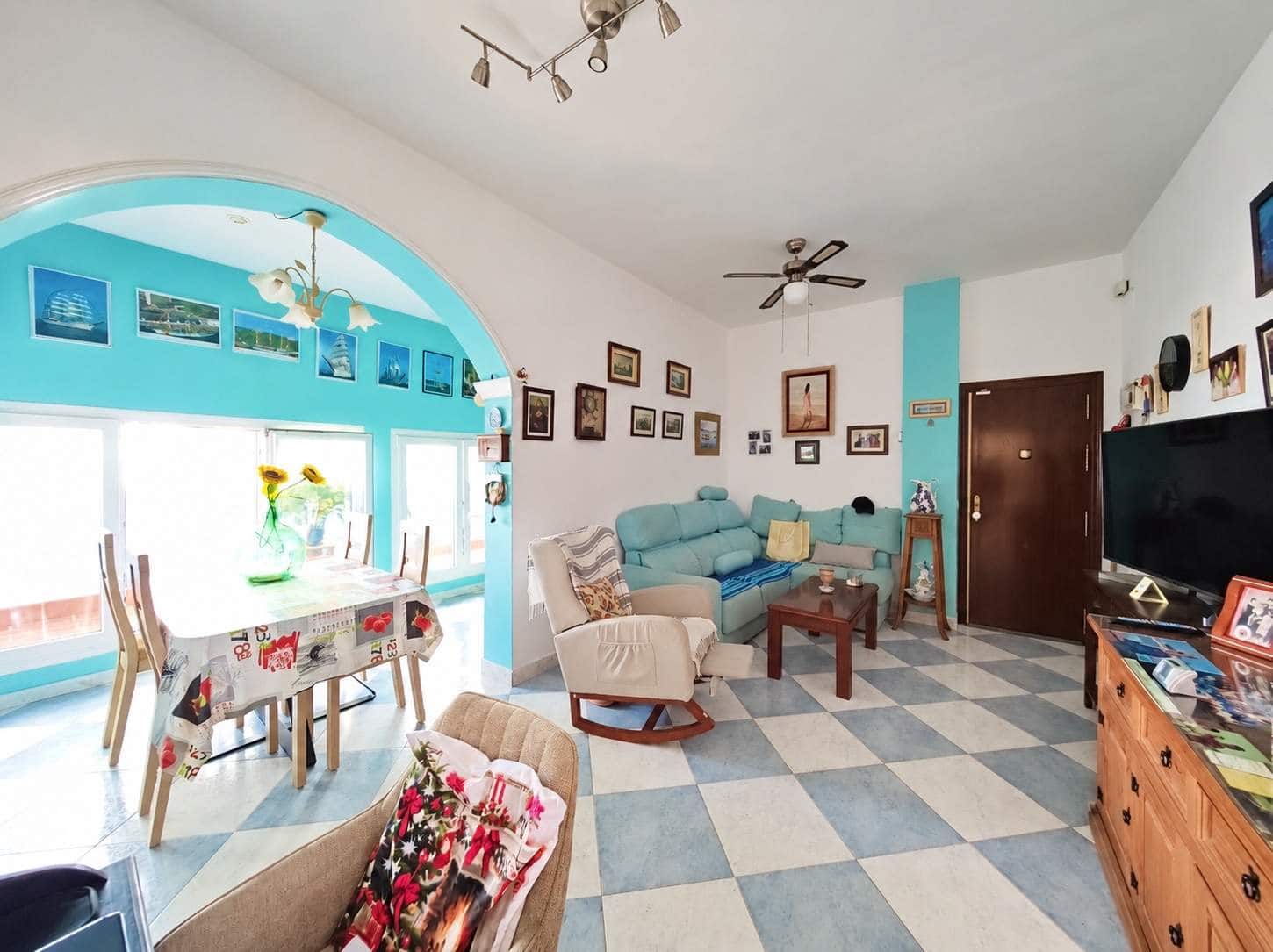 2 bedroom Penthouse for sale in Cadiz city - € 350,000 (Ref: 10131015)