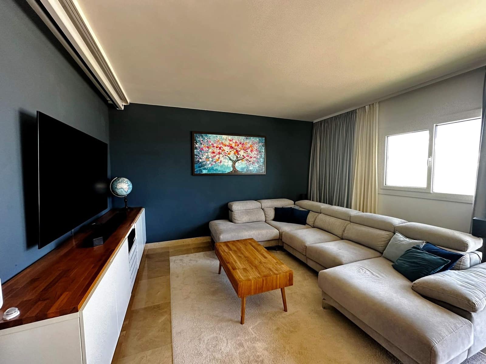 2 quarto Apartamento para venda em La Linea de la Concepcion com piscina garagem - 500 000 € (Ref: 10135277)
