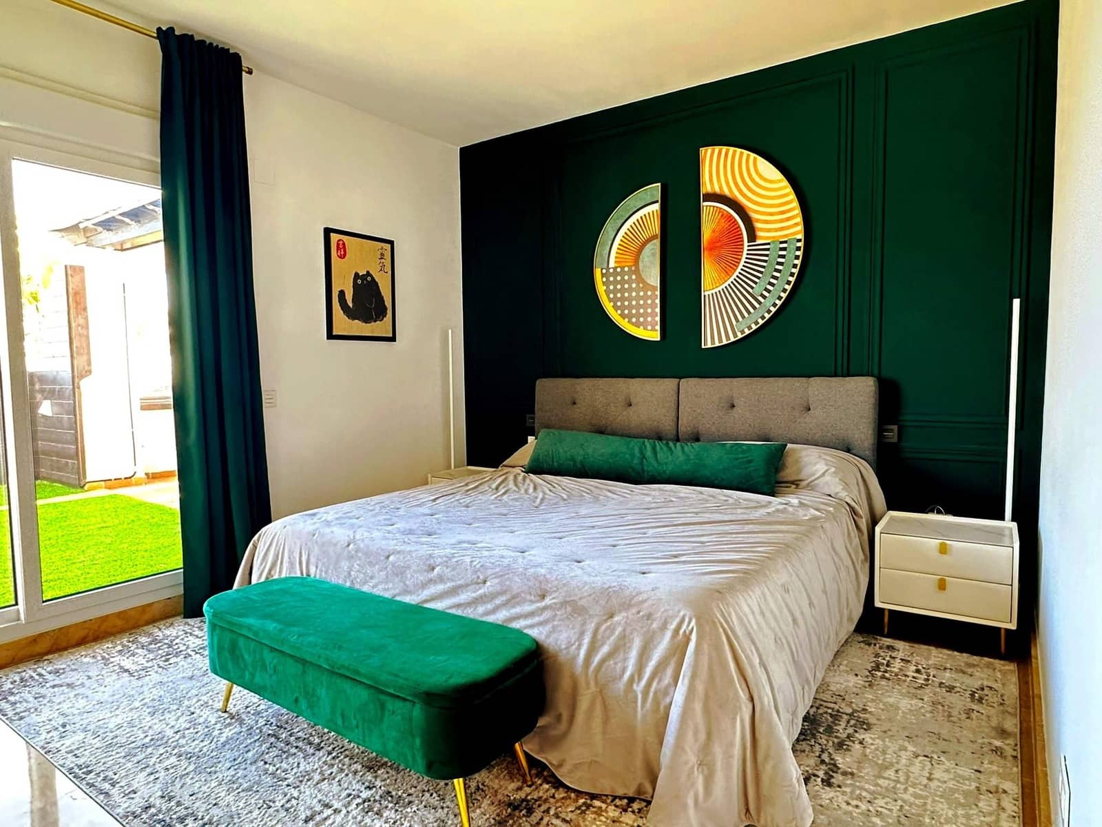 2 quarto Apartamento para venda em La Linea de la Concepcion com piscina garagem - 500 000 € (Ref: 10135277)