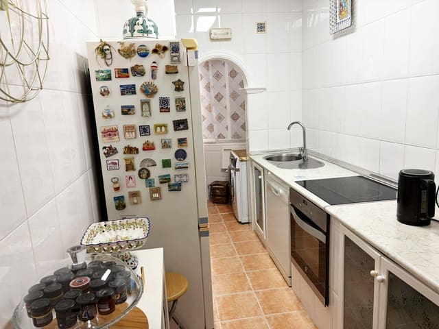 3 chambre Appartement à vendre à La Línea de la Concepción - 250 000 € (Ref: 10138940)