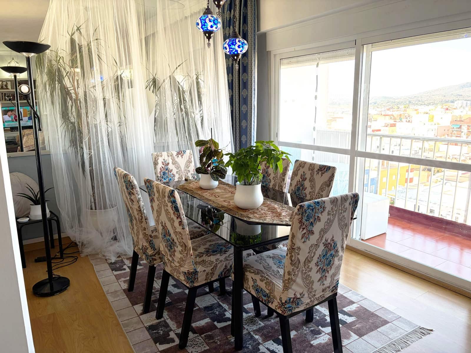 3 soverom Leilighet til salgs i La Linea de la Concepcion - € 250 000 (Ref: 10138940)