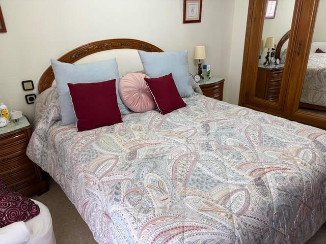 3 chambre Appartement à vendre à La Línea de la Concepción avec garage - 300 000 € (Ref: 10145418)