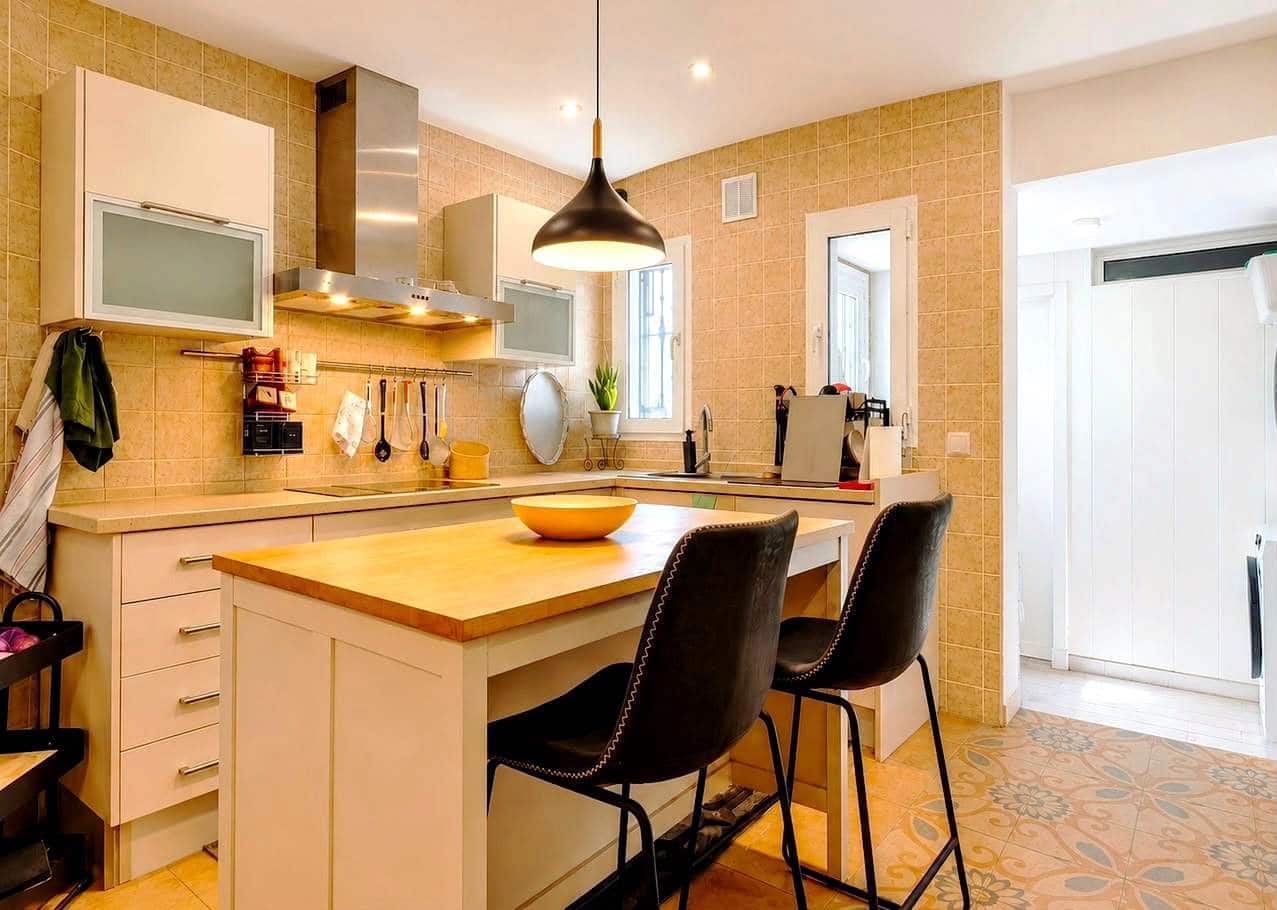 5 chambre Maison de Ville à vendre à Guadiaro avec piscine garage - 465 000 € (Ref: 10148190)