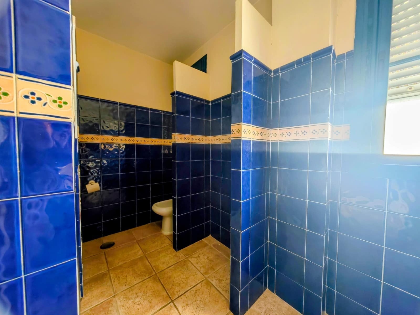 3 sovrum Takvåning till salu i La Linea de la Concepcion med pool garage - 625 000 € (Ref: 10150177)