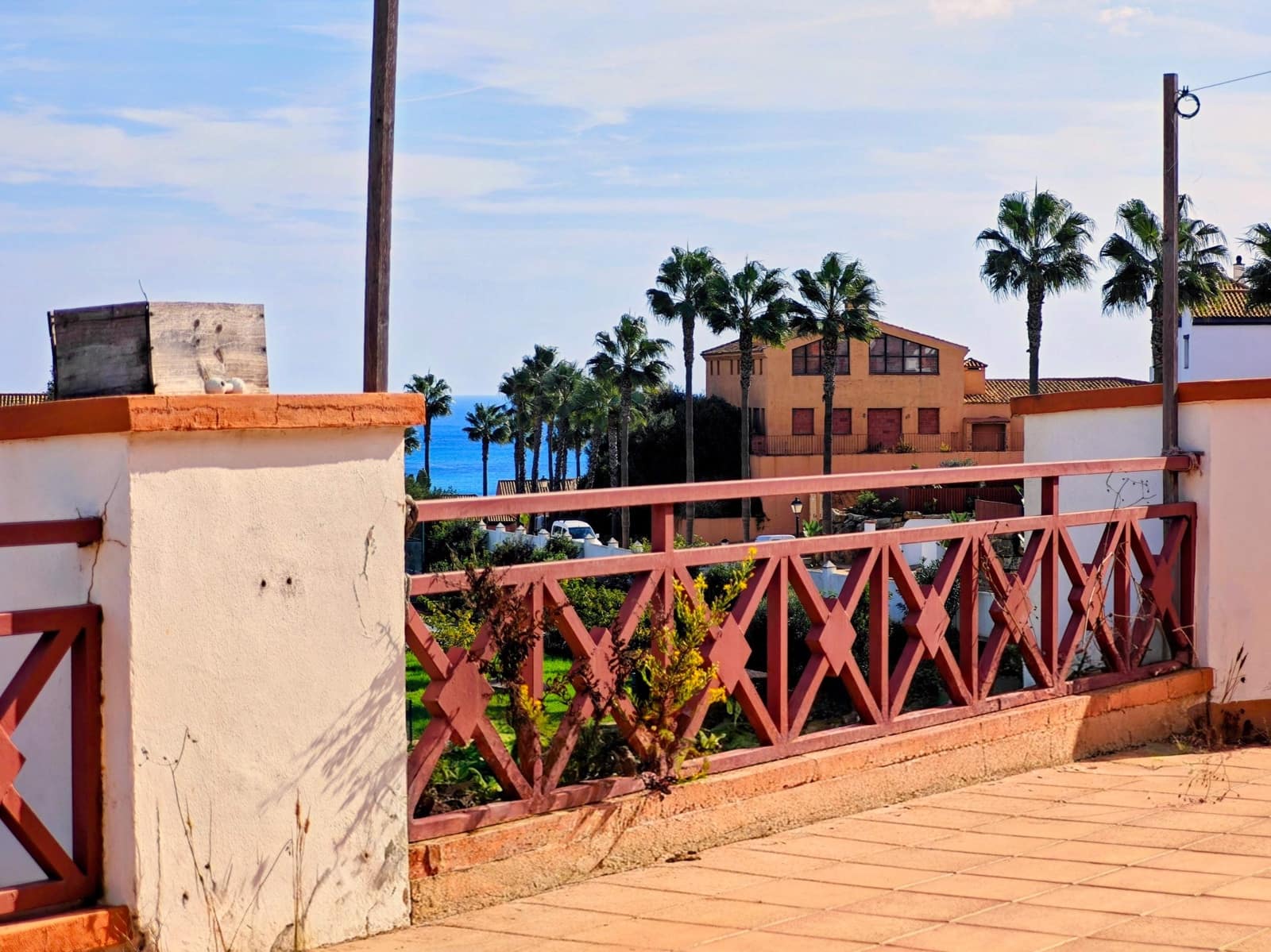 3 sovrum Takvåning till salu i La Linea de la Concepcion med pool garage - 625 000 € (Ref: 10150177)