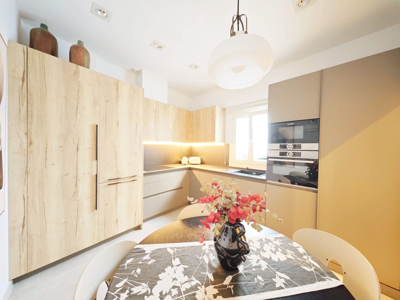 3 makuuhuone Huoneisto myytävänä paikassa Cadiz kaupunki - 595 000 € (Ref: 10150561)